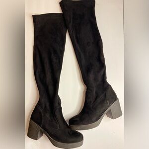 Black suede calf boots good condition